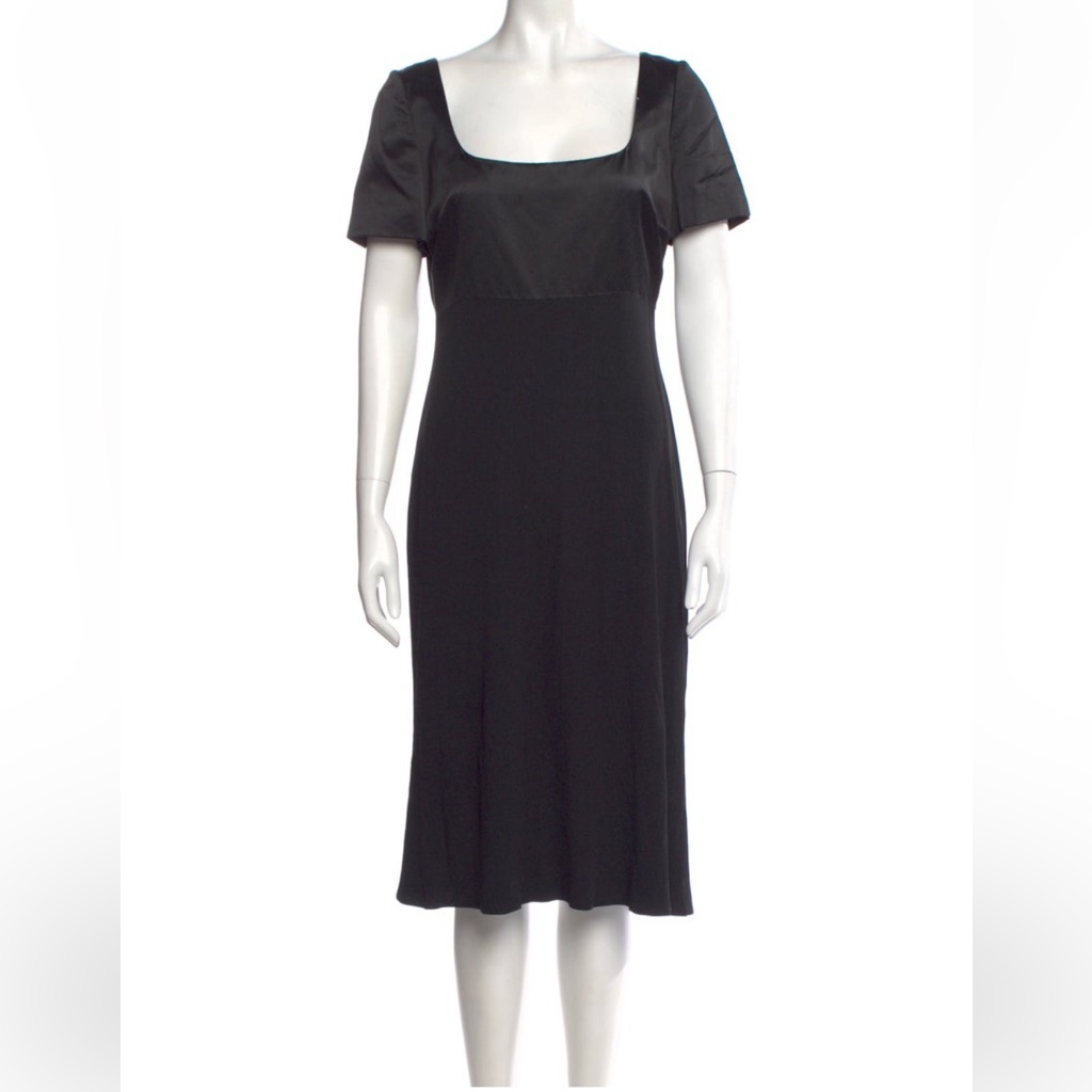 Badgley Mischka Black Square-Neck Midi Dress